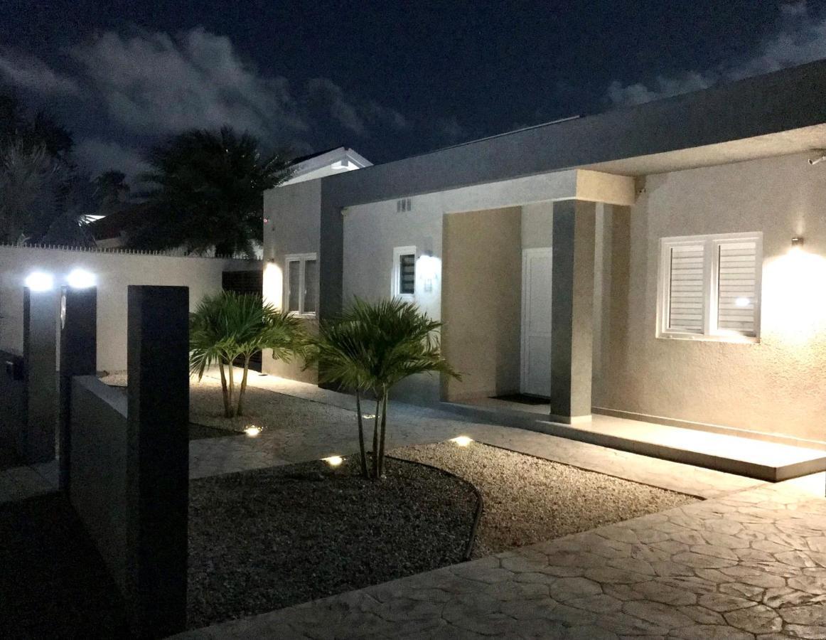 Beautiful Luxury Villa With Private Pool Palm Beach Extérieur photo